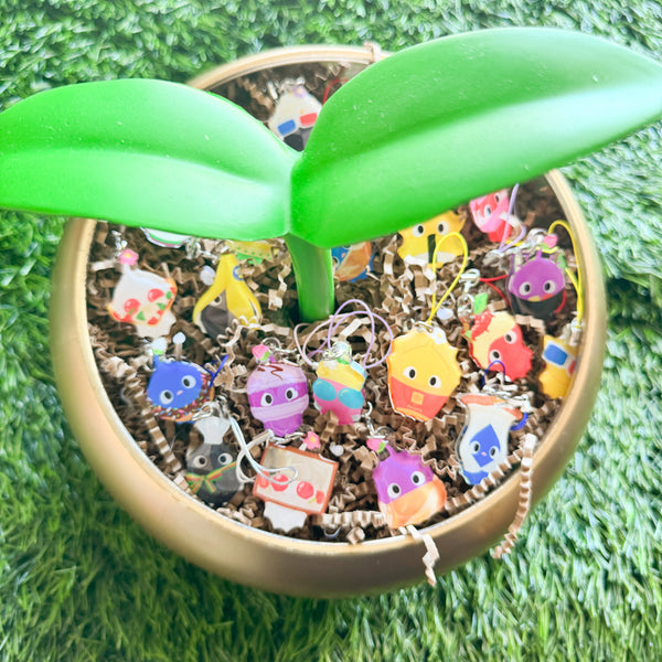 Pik your Pikmin Blind Bags Phone Charms