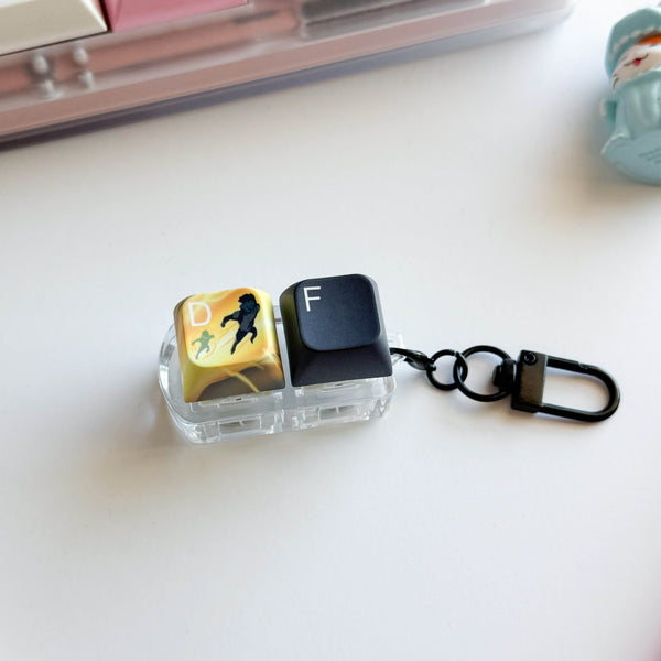 Flash on F or D? Keychain