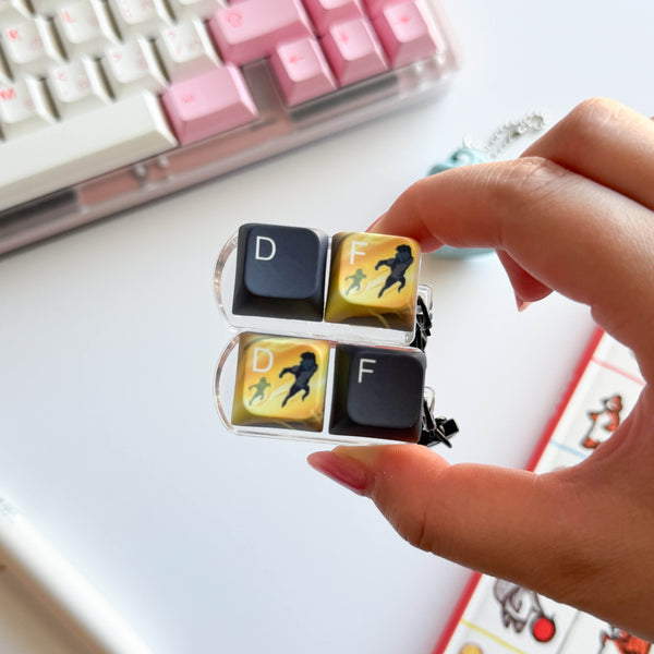 Flash on F or D? Keychain